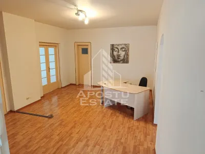 Apartament spatios, 4 camere,  etaj 1, Zona Centrala - Timisoara - foto 5