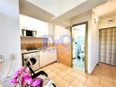 APARTAMENT DE INCHIRIAT CU 1 CAMERA, MOBILAT SI UTILAT, ULTRACENTRAL - foto 4