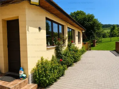Casă cu 3 camere și grădină de 1.000 mp – Araci, județul Covasna | 72.000 EUR - foto 2