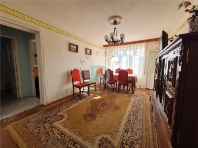 Apartament  3 camere Astra, 65mp., intermediar, Brasov - foto 2