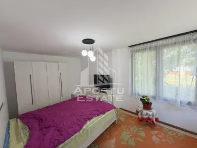 Casa + constructie moderna,de vanzare,2 locuinte,teren 2298 mp Giulvaz - foto 2