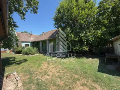 Casa + constructie moderna,de vanzare,2 locuinte,teren 2298 mp Giulvaz - foto 8