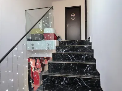 Casă premium de vânzare în Ciorogârla – complet mobilată și utilată, la doar 10 minute de București - foto 12