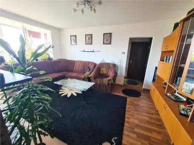 Apartament 2 camere etaj intermediar zona Astra - Brasov