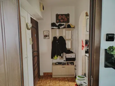 Apartament 2 camere etaj intermediar zona Astra - foto 7