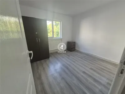 Comision 0%  Apartament 3 camere de vanzare zona Dacia - foto 3
