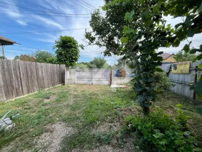 Casa cu 4 camere si baie + teren 567 mp pe Nicolae Balcescu in Gaesti - foto 18
