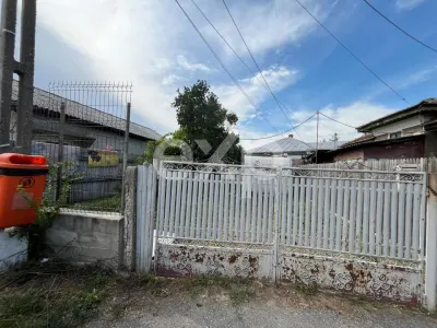 Casa cu 4 camere si baie + teren 567 mp pe Nicolae Balcescu in Gaesti - foto 20