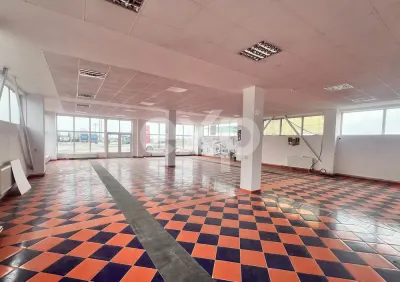 De inchiriat spatiu comercial, hale depozitare, birouri Gaesti - Gaesti