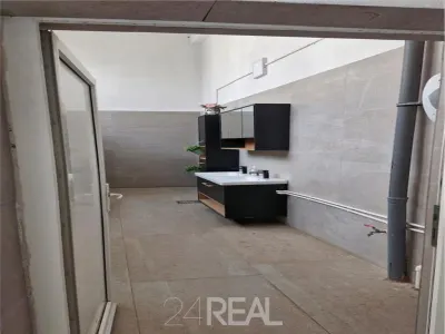 Inchiriere spatiu demisol pretabil depozitare/productie Baicului - foto 7