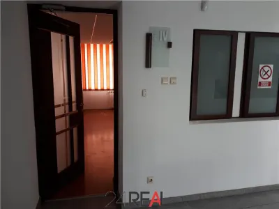 Inchiriere spatii de birouri - foto 3