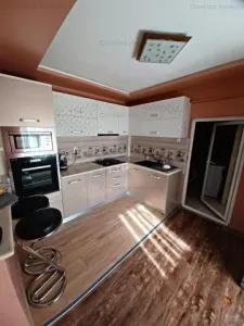 Vila P+1+M, 300mp construiti ,TOTUL NOU  Chercea Mobilat - foto 4