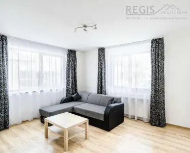 2 Camere la etaj 2 in bloc vila cu parcare si boxa, Coresi - foto 3