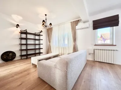 Casa duplex - Pipera Iancu Nicolae - 4 camere - 2 bai - 166mp - 178mp teren - foto 12