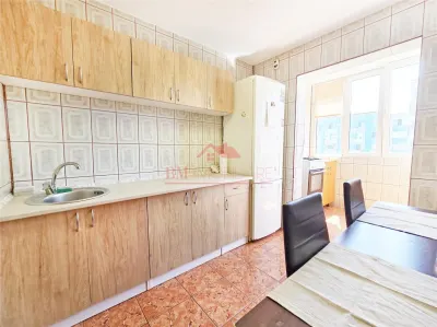 Apartament 3 camere Sebastian - foto 6