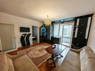Inchiriem Apartament 2 Camere, Mobilat, Semidecomandat, Centru Civic - Brasov