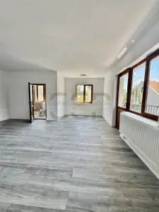 Timpuri Noi metrou, Splaiul Unirii , Vila P+2+M, NEMOBILATA, pretabila BIROURI - foto 2