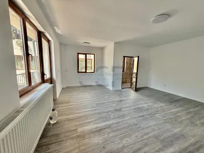 Timpuri Noi metrou, Splaiul Unirii , Vila P+2+M, NEMOBILATA, pretabila BIROURI - foto 3