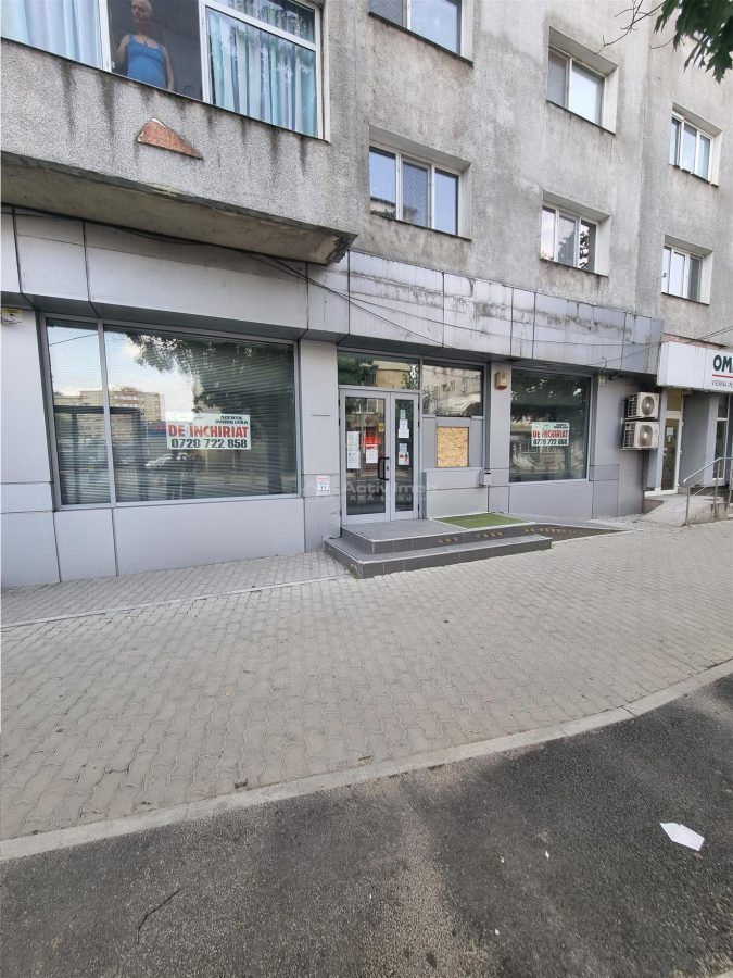 Spatiu comercial central  fost Sediu Banca Alphabank - Alexandria