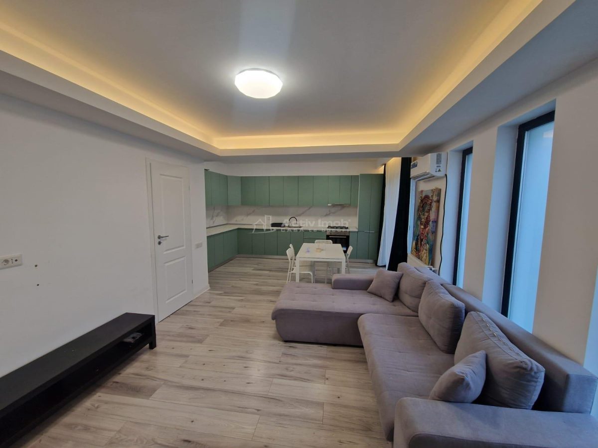 Casa moderna - Odaile Otopeni - 3 camere - 2 bai - 80mp - 100mp teren - Odaile