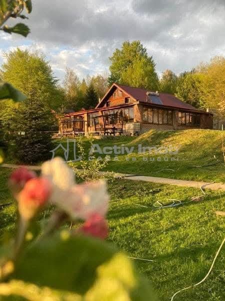 Pensiune - Restaurant - Cabanute - Lac pescuit - Zemes