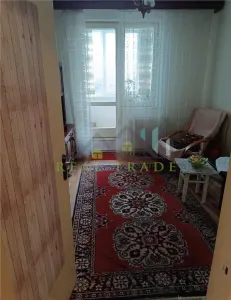 Apartament 3 camere etaj intermediar, boxa pe etaj, beci, - foto 3