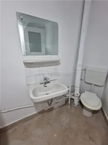 Vand apartament 3 camere amvelopat Urziceni Centru - foto 8