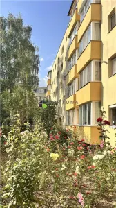 Apartament 3camere decomandat 71 mp etaj 1/4 Carpatilor - foto 2