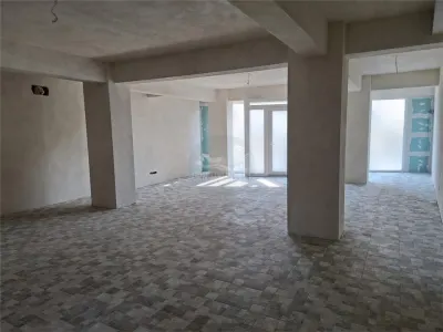 Spatiu comercial 79mp parcare zona Turnisor - foto 3