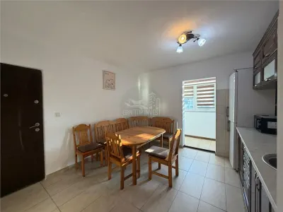 Apartament 2 camere cu balcon zona Strand - foto 7