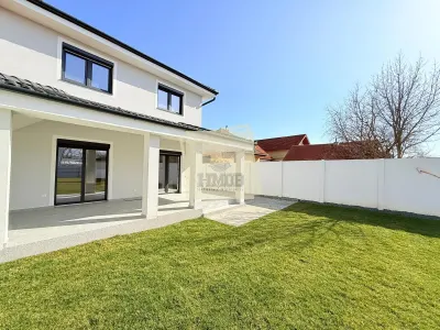 Casa moderna la cheie 4 camere 3 bai si 644 mp teren Selimbar - foto 3