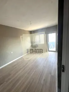 Apartament 4 camere 2 bai 84 mp utili str Ogorului - foto 3