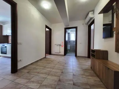INCHIRIERE 3 CAMERE ETAJ 2/4 CU PARCARE - foto 4