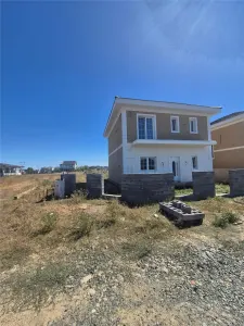 Casa individuala - despartita prin terasa - 4 benzi - zona excelenta - toate utilitatile - foto 5