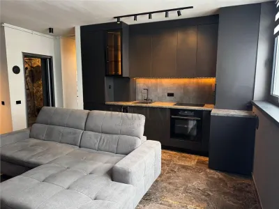 TORONTALULUI - ETAJ 4 - XCITY - 3 CAMERE LUX - 2 BAI - INCALZIRE PARDOSEALA - CLIMA - SMART - foto 2