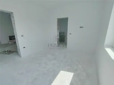 Duplex despartit prin baie - mansardabil - teren generos - foto 5
