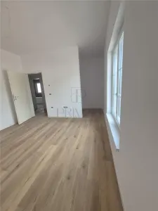 DUPLEX SUPERB - FINISAJE SUPERBE - ZONA EXCELENTA - foto 4