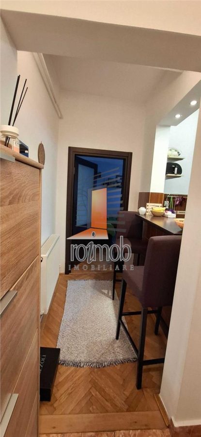 Apartament 3 camere, etajul 2/4, zona Foisorul de foc - Bucuresti