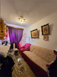 Etaj 2, zona Alexandru Familial, 3 camere - Iasi