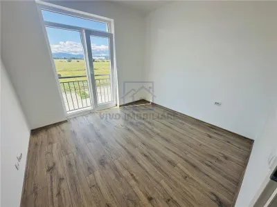 Apartament de vanzare in Sibiu - 2 camere, etaj 1, cu balcon, bloc nou cu lift, Calea Surii Mici - foto 4