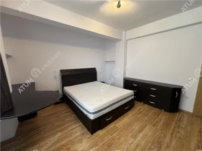 De vanzare apartament cu 3 camere si loc de parcare zona Turnisor din Sibiu - foto 4