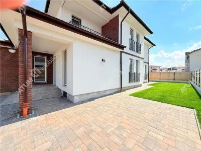 Casa individuala de vanzare 5 camere 172 mp utili si garaj in Selimbar zona Lidl - foto 5