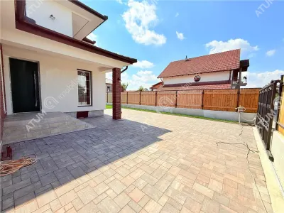 Casa individuala de vanzare 5 camere 172 mp utili si garaj in Selimbar zona Lidl - foto 8