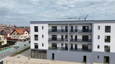 De vanzare in zona Pictor Brana apartament la cheie cu 3 camere 2 bai si balcon la etajul 1 - foto 6