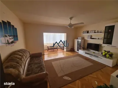 Apartament 3 camere,2 bai,2 balcoane.Centrul Civic! - foto 11