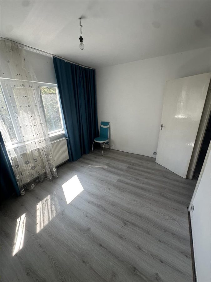 Apartament cu 2 camere cu centrala propie, linga piata Verde - Timisoara