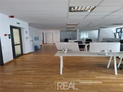 Inchiriere Birouri - Grawe Business Center  - de la 160 mp - foto 12
