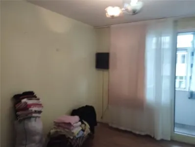 3 camere semidecomandate Republicii - foto 6