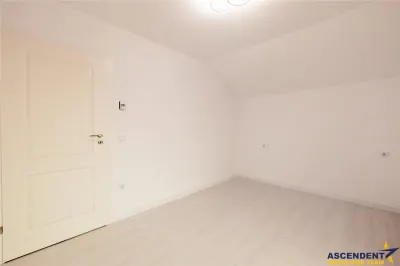 Vila noua in cartier rezidential, areal apreciabil, Halchiu, Brasov - foto 12