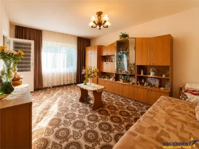 Apartament 2 camere, decomandat, etaj 2,  Lenin, Sfantu Gheorghe - foto 6